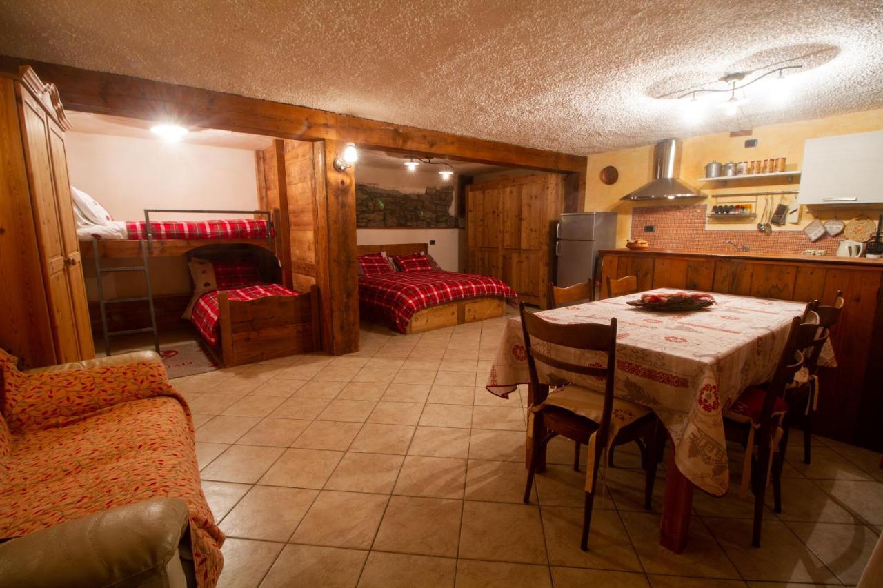 Gignod La Maison De Karen The Deer House מראה חיצוני תמונה